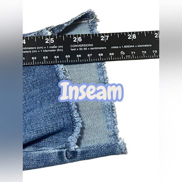 Crown & Ivy Size 10R Skinny Tapered Distressed Jeans Pants Denim Bottoms - Picture 5 of 5